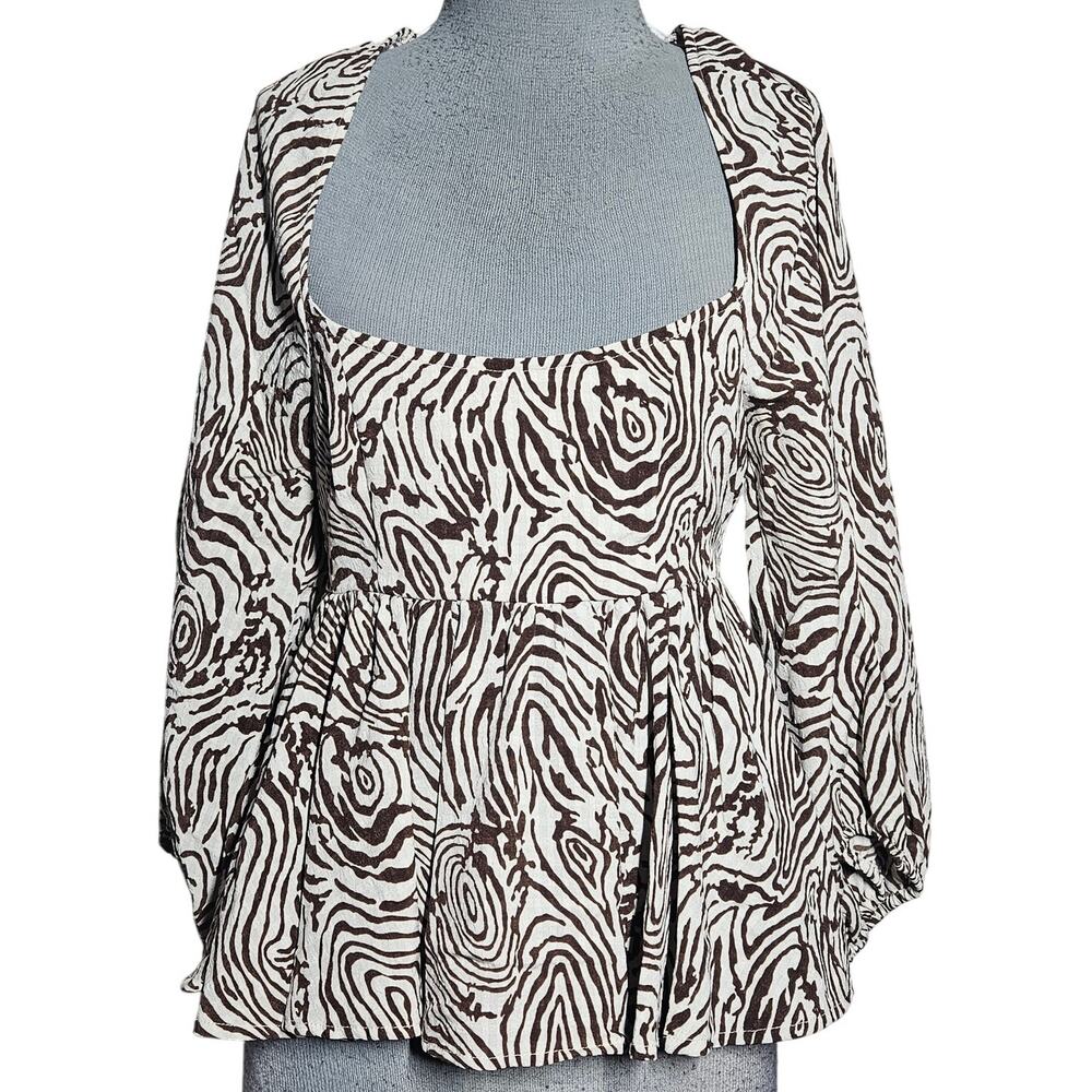 Moon River Blouse Size Small